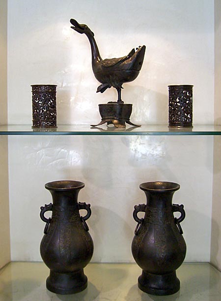 ensemble de bronzes  patine brune - Ensemble de bronzes  patine brune - Dynastie Ming (1368 - 1644) - archives