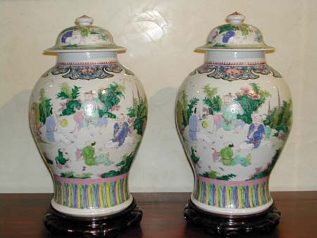 paire de potiches - Paire de potiches - Epoque Yongzheng ( 1723-1735 ) - archives
