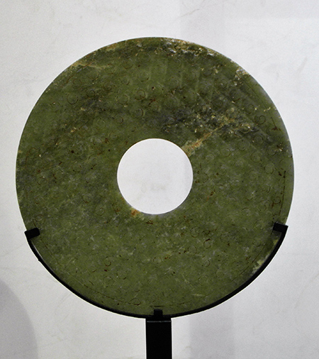 disque bi - Disque Bi - Dynastie des Han de l’Ouest (– 206 + 8) - jades