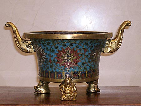 brle-parfums en maux cloisonns - Brle-parfums en maux cloisonns - Dynastie Ming XVII° s. - archives