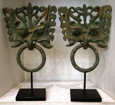 pair of taoti�s mask handles - Pair of taoti�s mask handles - Six Dynasties period ( 220 - 580 ) - files
