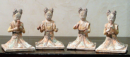 ensemble de 4 musiciennes - Ensemble de 4 musiciennes - Dynastie Tang (618-906) - archives