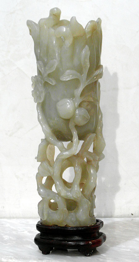 vase en forme de citron main de bouddha - Vase en forme de citron main de Bouddha - d�but du XIX° si�cle - archives