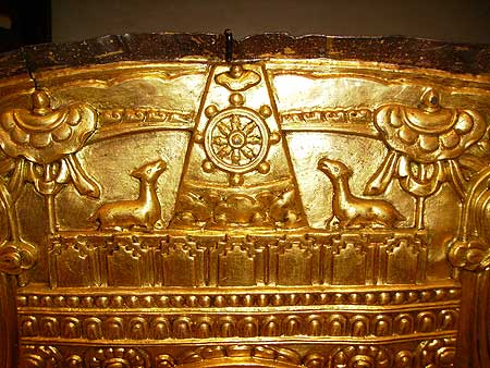 grande plaque en cuivre repouss� et dor� - grande plaque en cuivre repouss� et dor� - Tibet XVII-XVIII° si�cle  - archives
