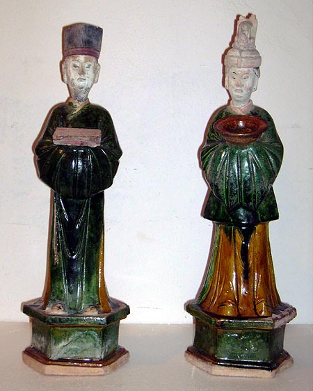 paire de porteurs d’offrandes - Paire de porteurs d’offrandes - Dynastie Ming ( 1368-1644 ) - archives