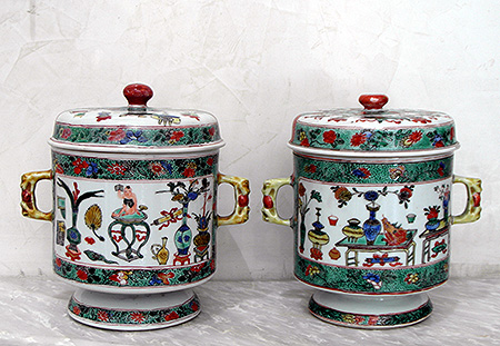 paire de petits pots - Paire de petits pots - P�riode Kangxi (1662-1722) - porcelaines