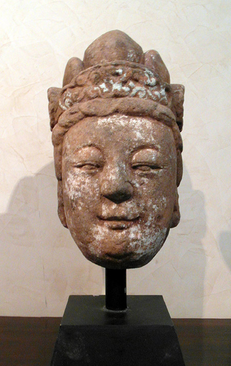 t�te de guanyin - T�te de Guanyin - D�but de la Dynastie Ming XV° si�cle - archives