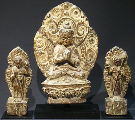 autel bouddhique en bois de santal - Autel Bouddhique en bois de santal - Tibet de l’Ouest XVI° si�cle - archives