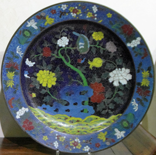 paire de grands plats en cloisonn� - Paire de grands plats en cloisonn� - Dynastie Ming vers 1600 - archives