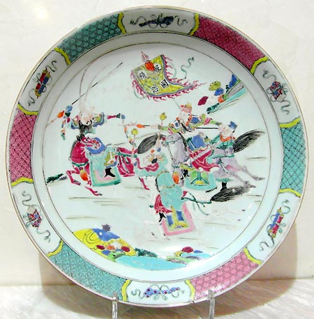 big famille rose plate - Big Famille Rose plate - Yongzheng period (1723–1735) - files