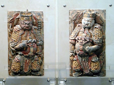 deux gardiens de temple - Deux gardiens de temple - Dynastie Yuan – Ming  XIV° si�cle - terres-cuites