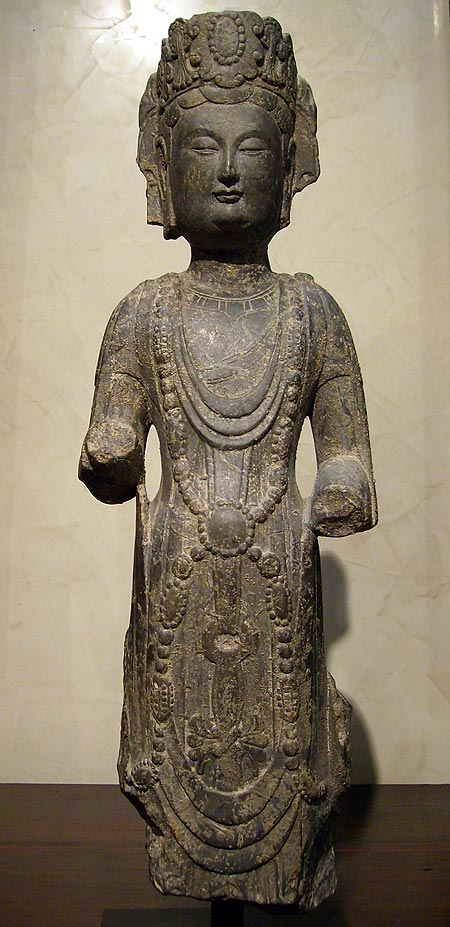 guanyin en gr�s - Guanyin en gr�s - Dynastie des Qi du Nord (550 - 577) - archives