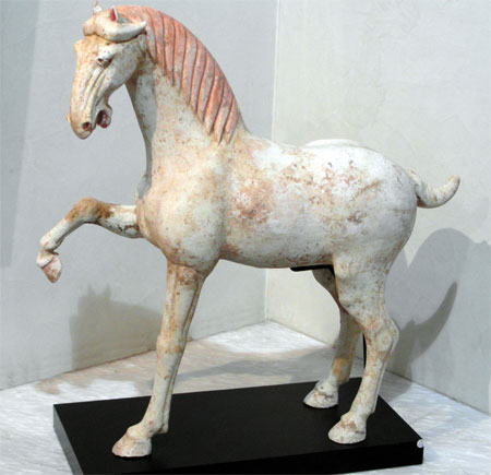 grand cheval prancing - Grand Cheval prancing - Dynastie Tang (618-906) - archives