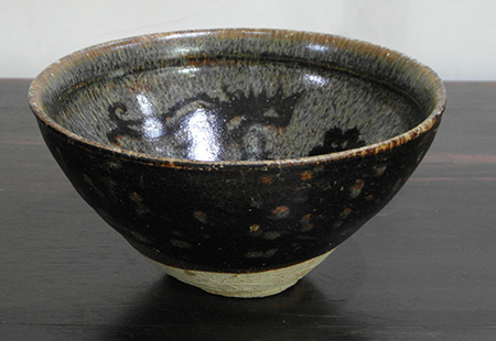 deux bols � th� jizhou (jiangxi)  - Deux bols � th� Jizhou (Jiangxi)  - Dynastie des Song du Sud ( 1227 – 1279 )  - porcelaines