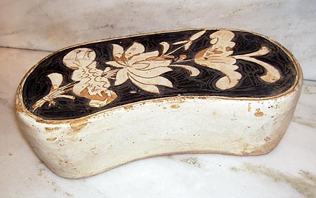 oreiller - Oreiller - Dynastie Yuan XIII° si�cle - porcelaines
