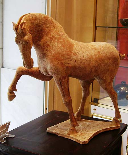 grand cheval piaffant - Grand Cheval piaffant - Dynastie Tang ( 618 - 906 ) - archives